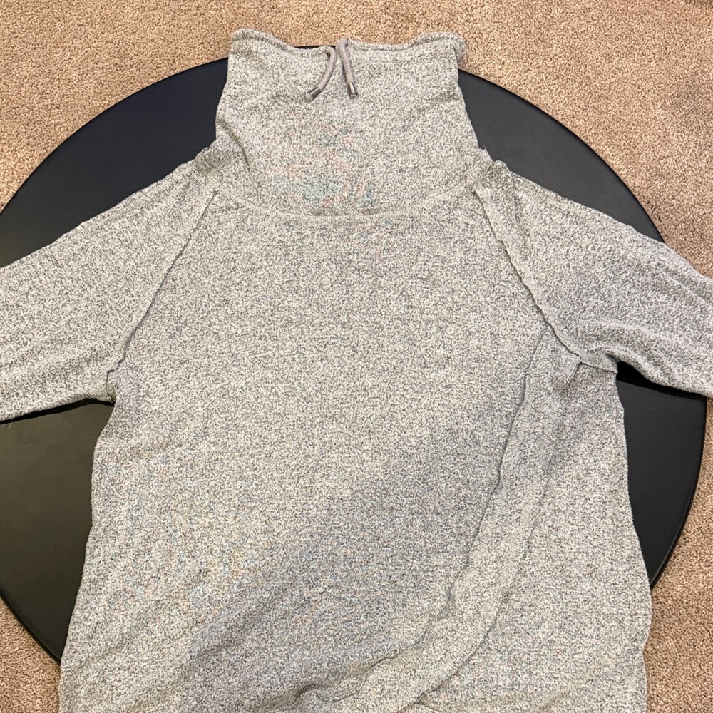 Chelsea & Theodore Light Gray Cozy Tunic Sweater
